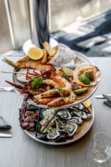 How To Put On The Ultimate Seafood Spread At Home - The Star Moments