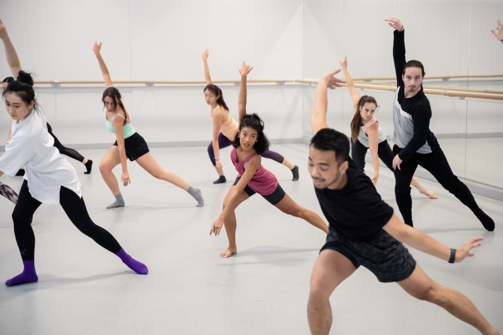 Dance class at Sydney Dance Company